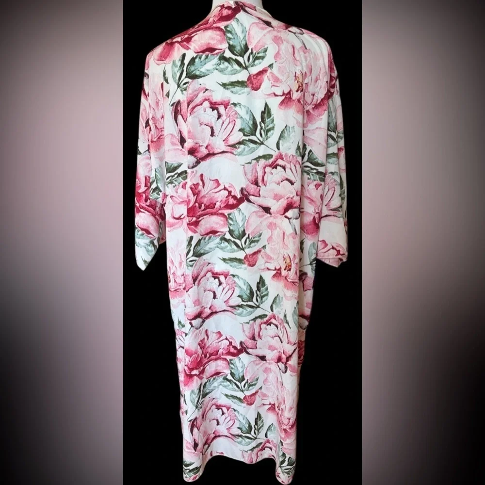 LulaRoe Floral Coverup Size L